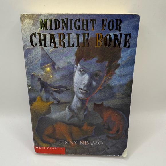 Scholastic Other - JENNY NIMMO - Midnight for Charlie Bone